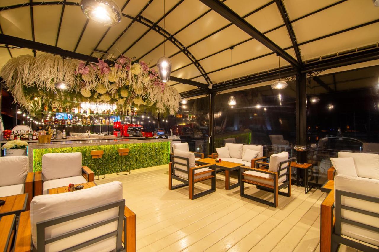 בלצ'יק Hotel Mistral מראה חיצוני תמונה