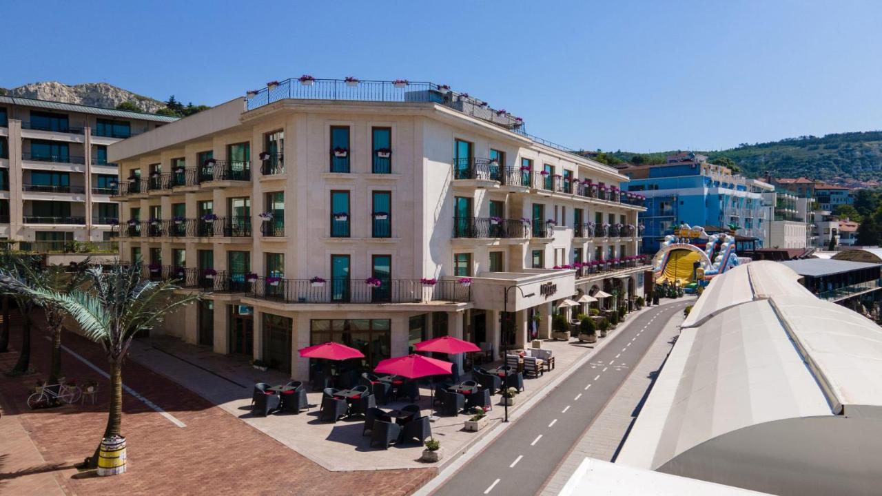 בלצ'יק Hotel Mistral מראה חיצוני תמונה